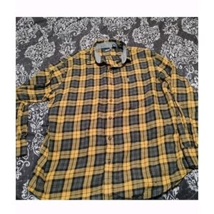 Izod Men's Yellow and Gray Plaid Button-Down Shirt